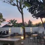 Warkap Cibinong: Tempat Nongkrong Seru dengan Konsep Rooftop Kekinian