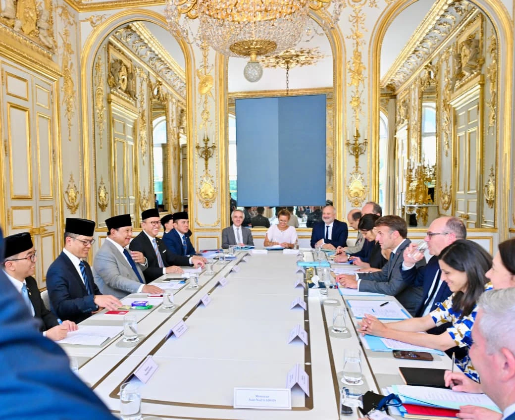 Meeting Prabowo & Macron